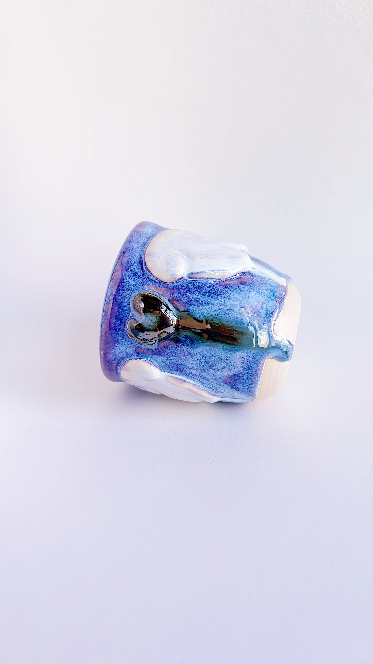 [seconds] magical collection - corrupted violet winged heart travel cup