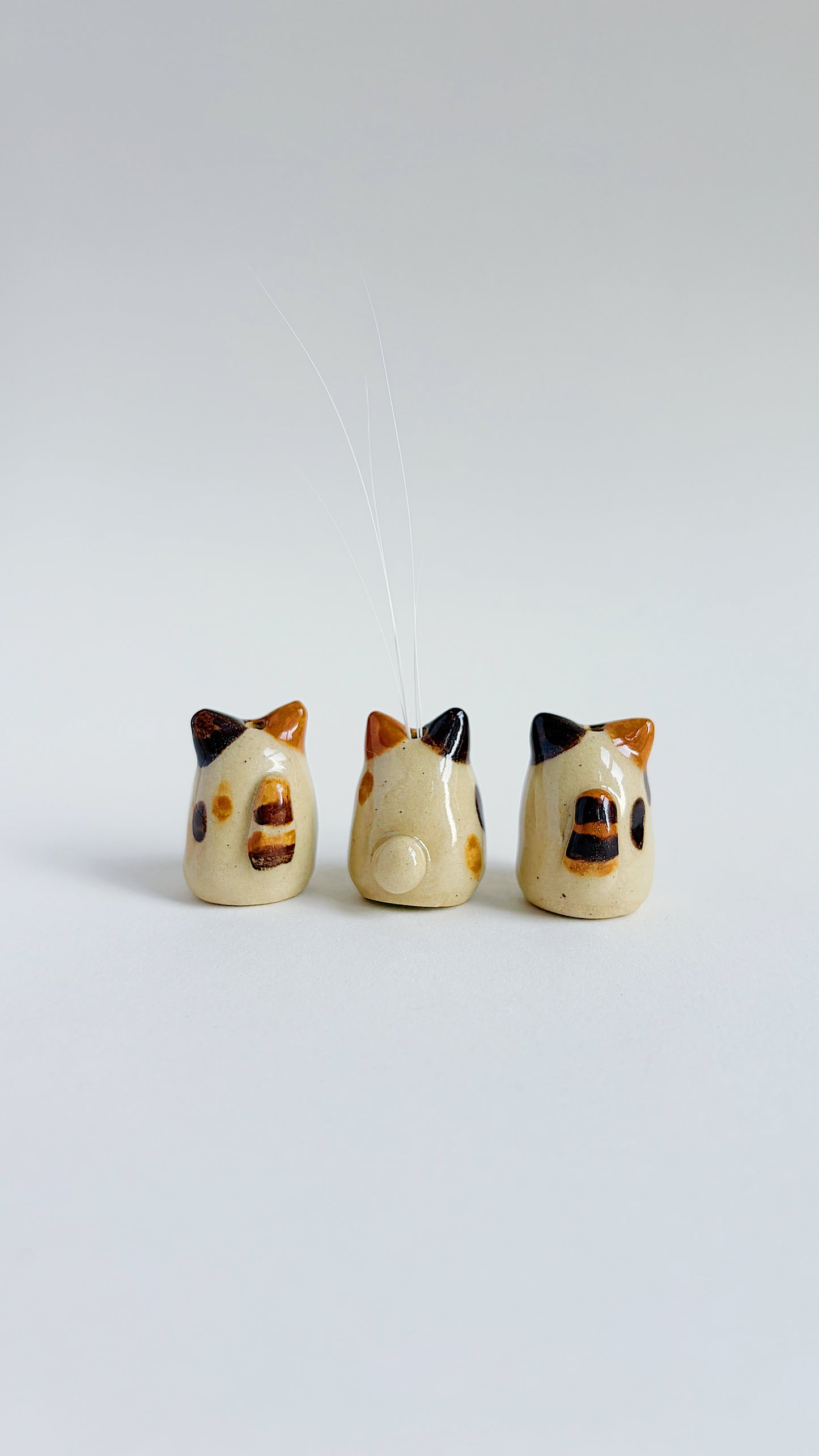 blind box - kitty whisker vase / bud vase