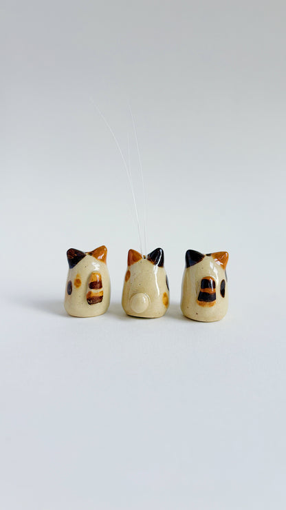 blind box - kitty whisker vase / bud vase