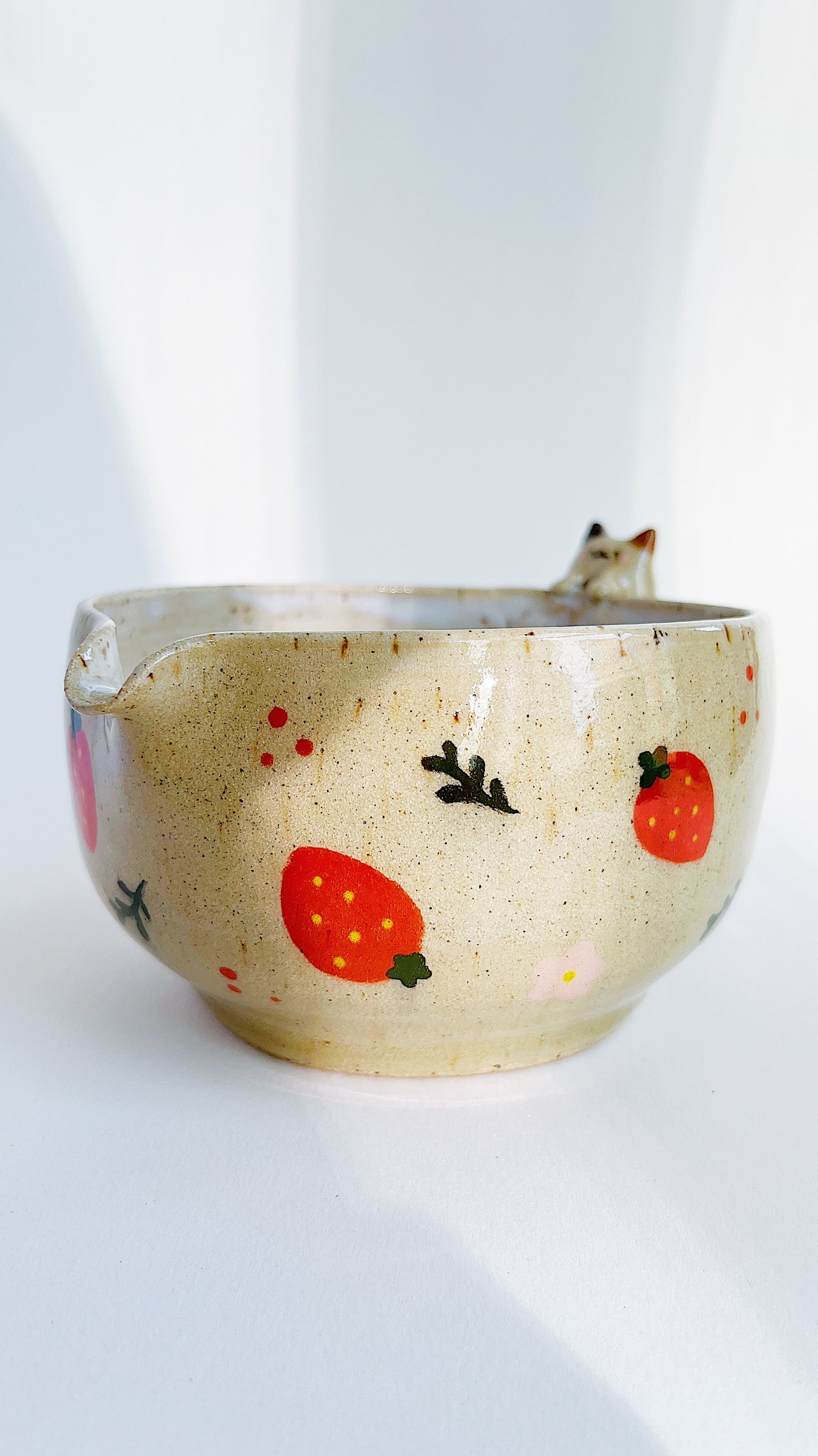 [preorder] matcha bowl - kitty with strawberries 🍓