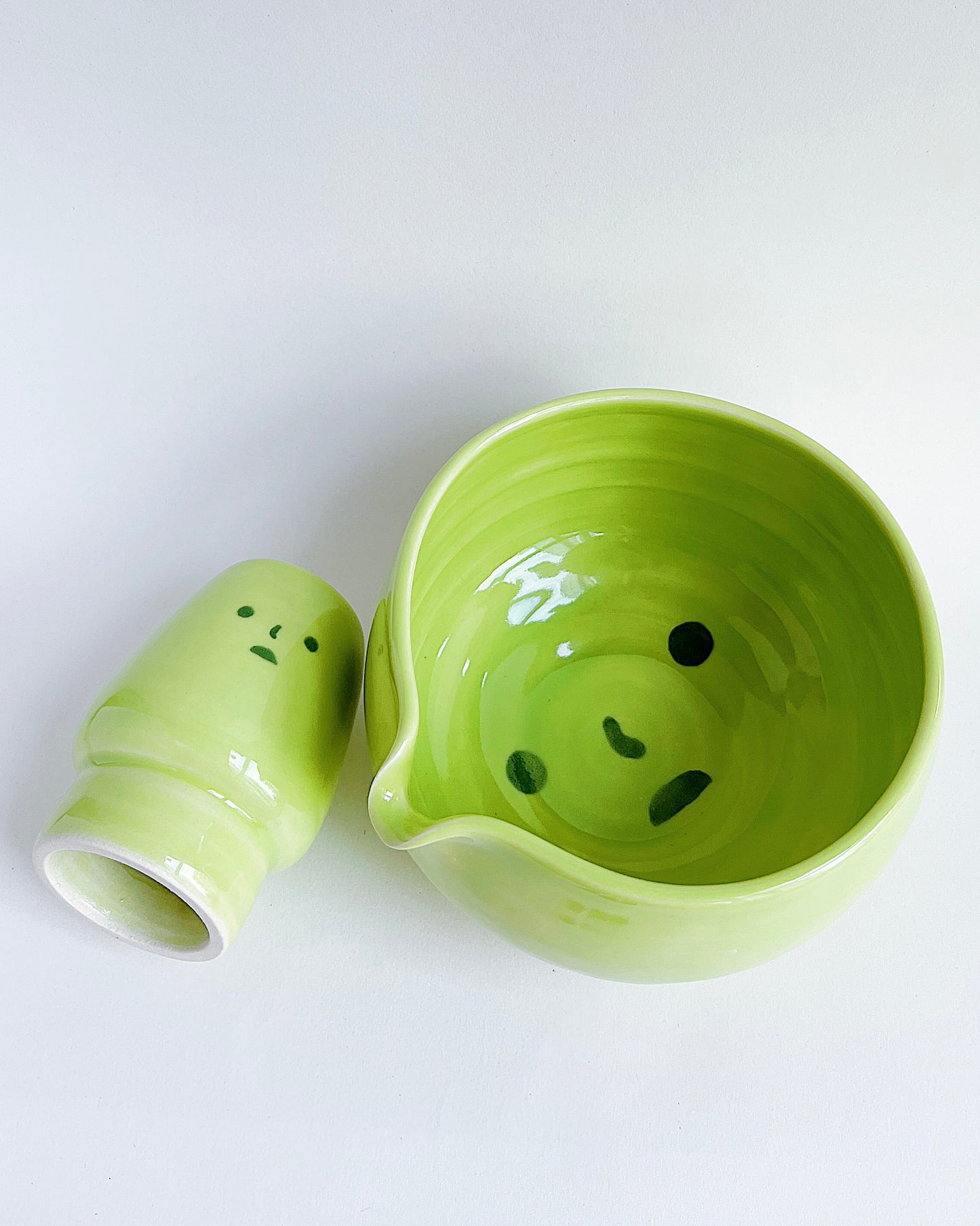 [preorder] matcha bowl - smiski