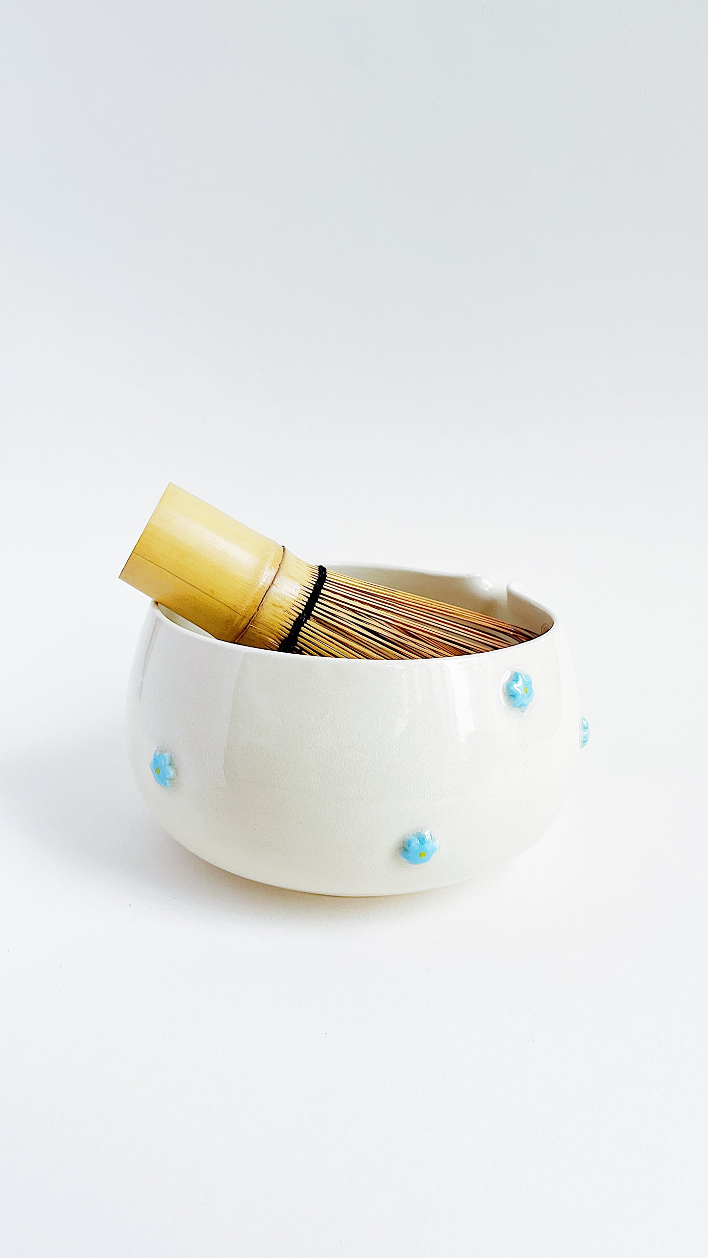 [preorder] matcha bowl - puffy daisy 😼